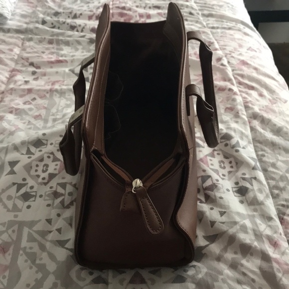 Handbag - Picture 4 of 5